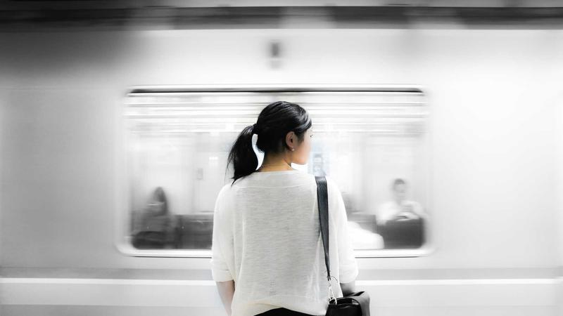 pp电游平台创新技术解析，展示先进游戏引擎与数据处理界面